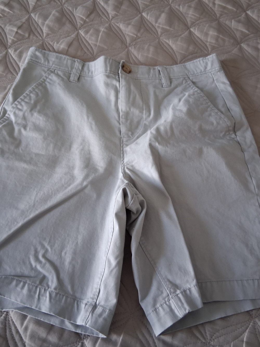crown & ivy Light Gray boys' Shorts summer size 14a